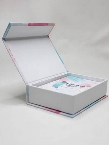 Изготовление коробок с магнитными креплениями