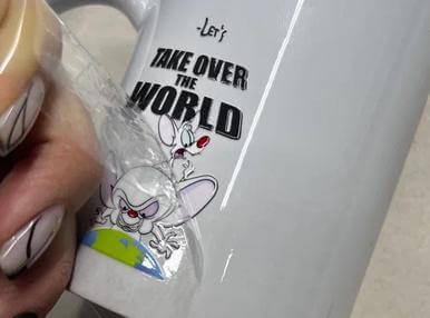 Наклейки на кружку УФ ДТФ