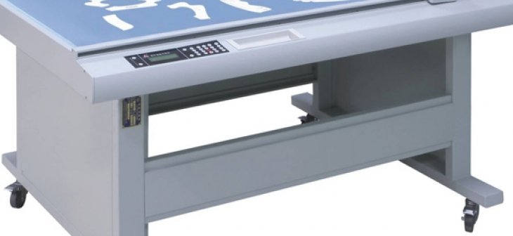 Планшетный плоттер