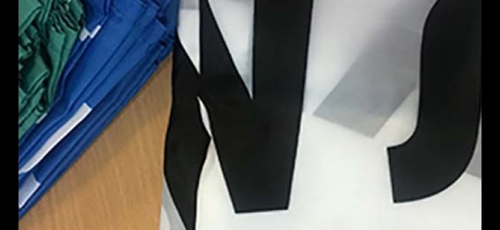 Печать на футболке